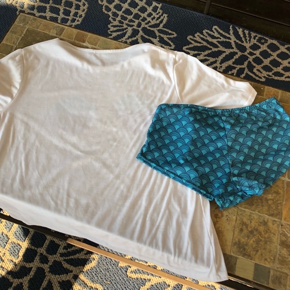 -SOLD-BOOHOO mermaid pj set - Picture 5 of 6